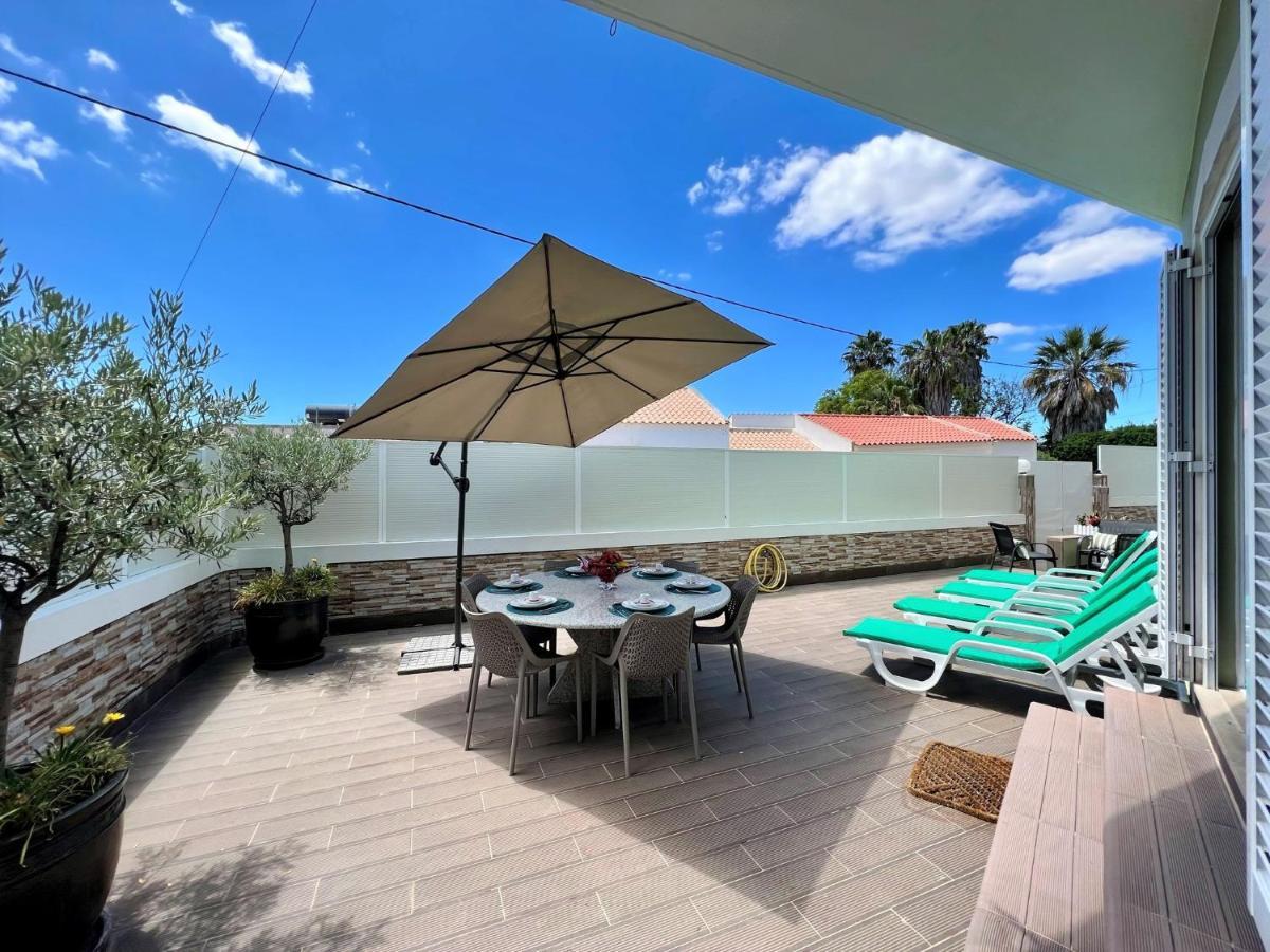 Boliqueime Amazing Villa With Pool By Homing Buitenkant foto